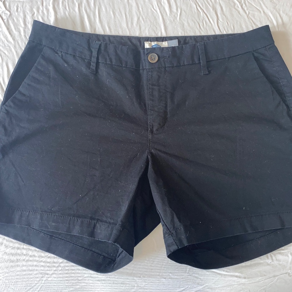 BRAND NEW OLD NAVY BLACK KHAKI SHORTS